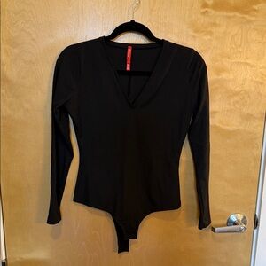 SPANX Black V-Neck Long Sleeve Bodysuit Medium